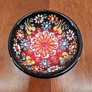 Handmade Ceramic Folk Art Decorative Dipping or Trinkit Bowl‎ Red Black Floral
